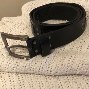 Belt, very sturdy, never been worn